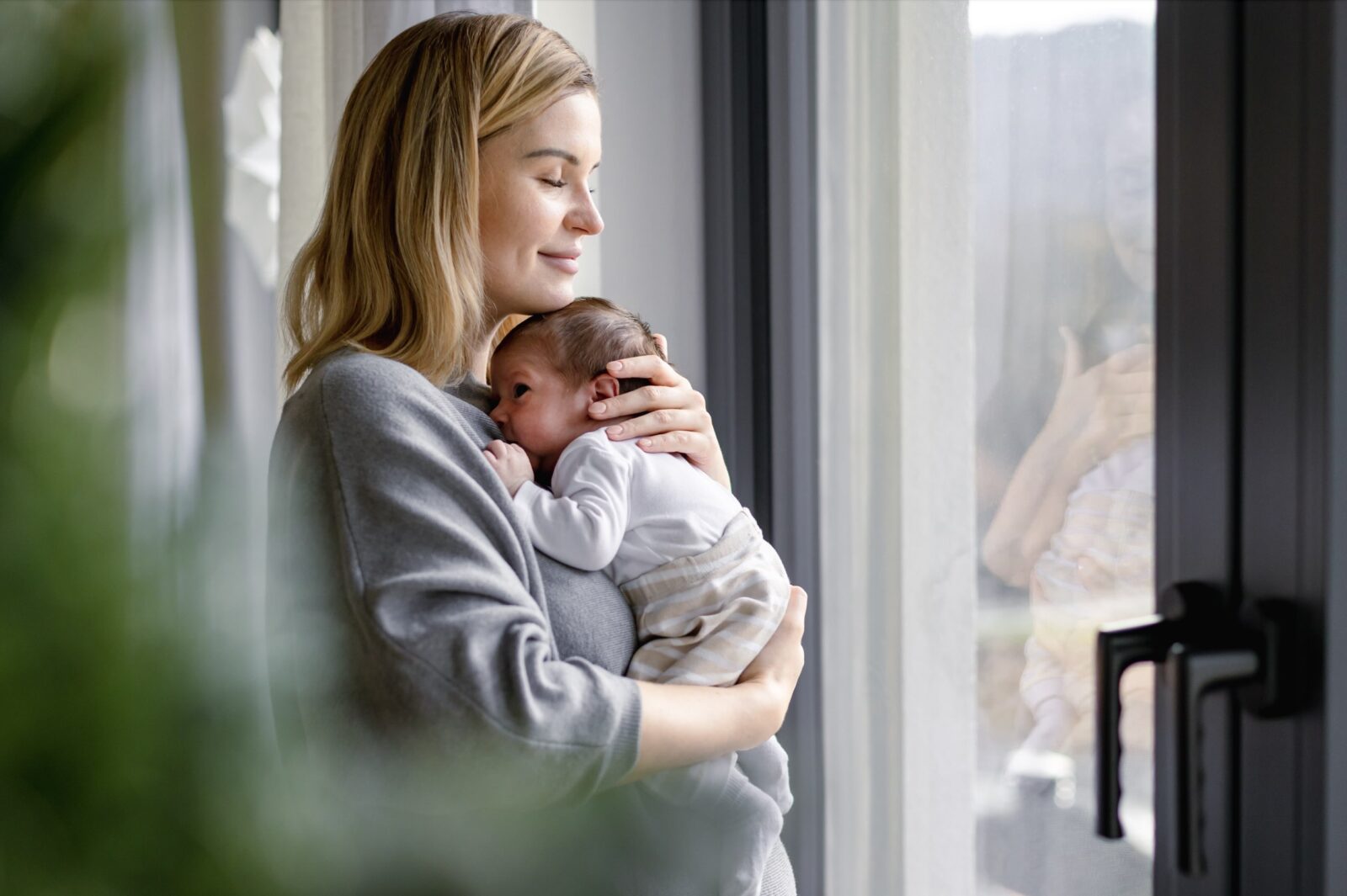 The Quiet Connection You Create When You Hold Your Baby